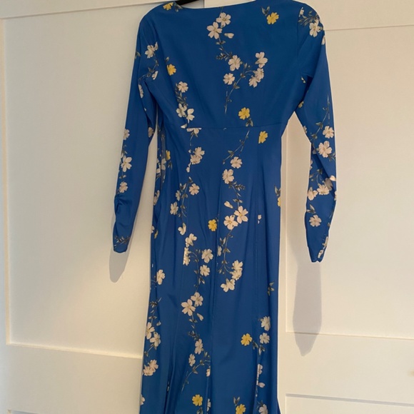 Intermix dress size 0 - Picture 3 of 3